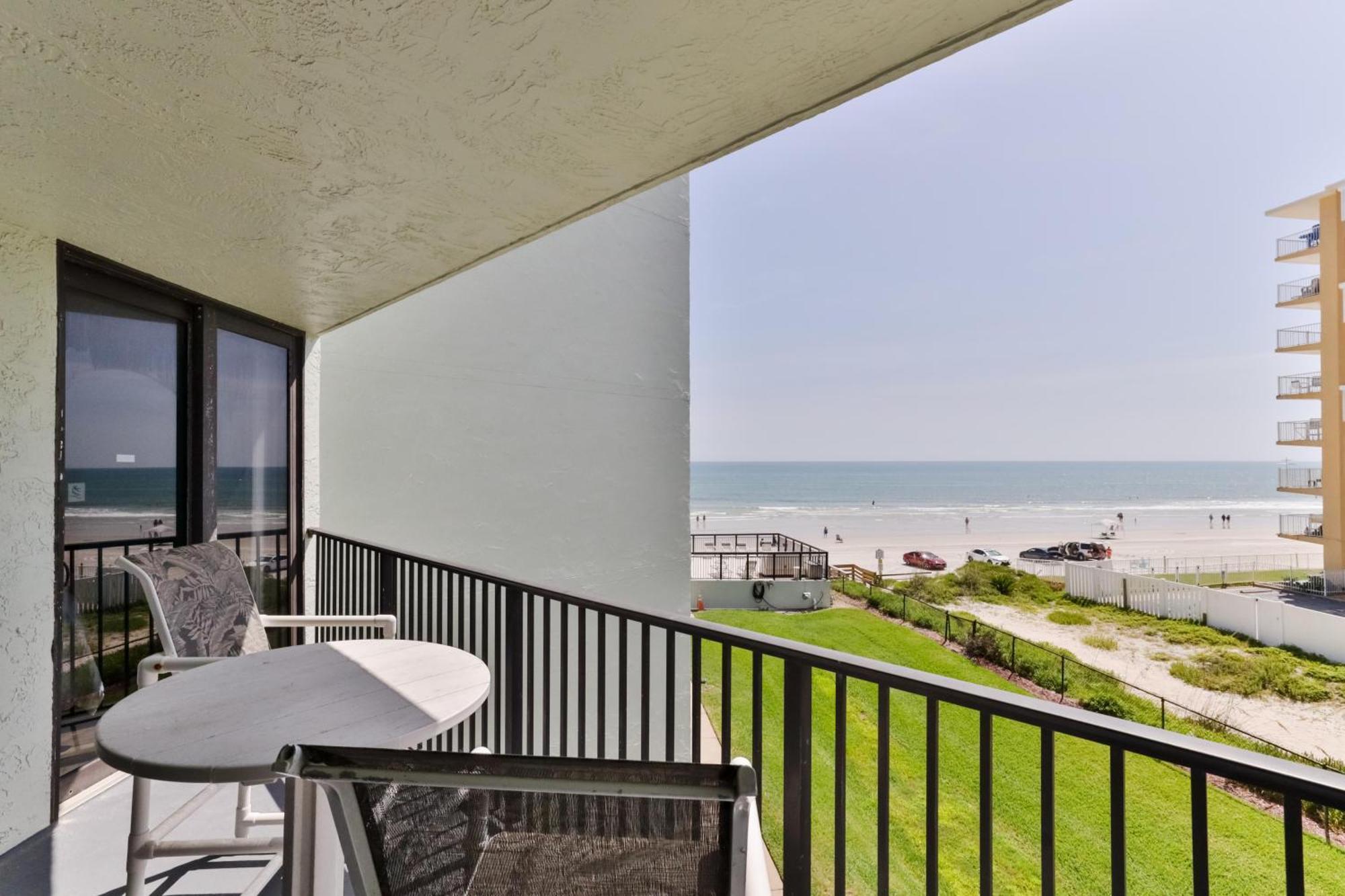 1 Bedroom -1 Bath With Ocean Views At Ocean Trillium 302 New Smyrna Beach Exterior foto